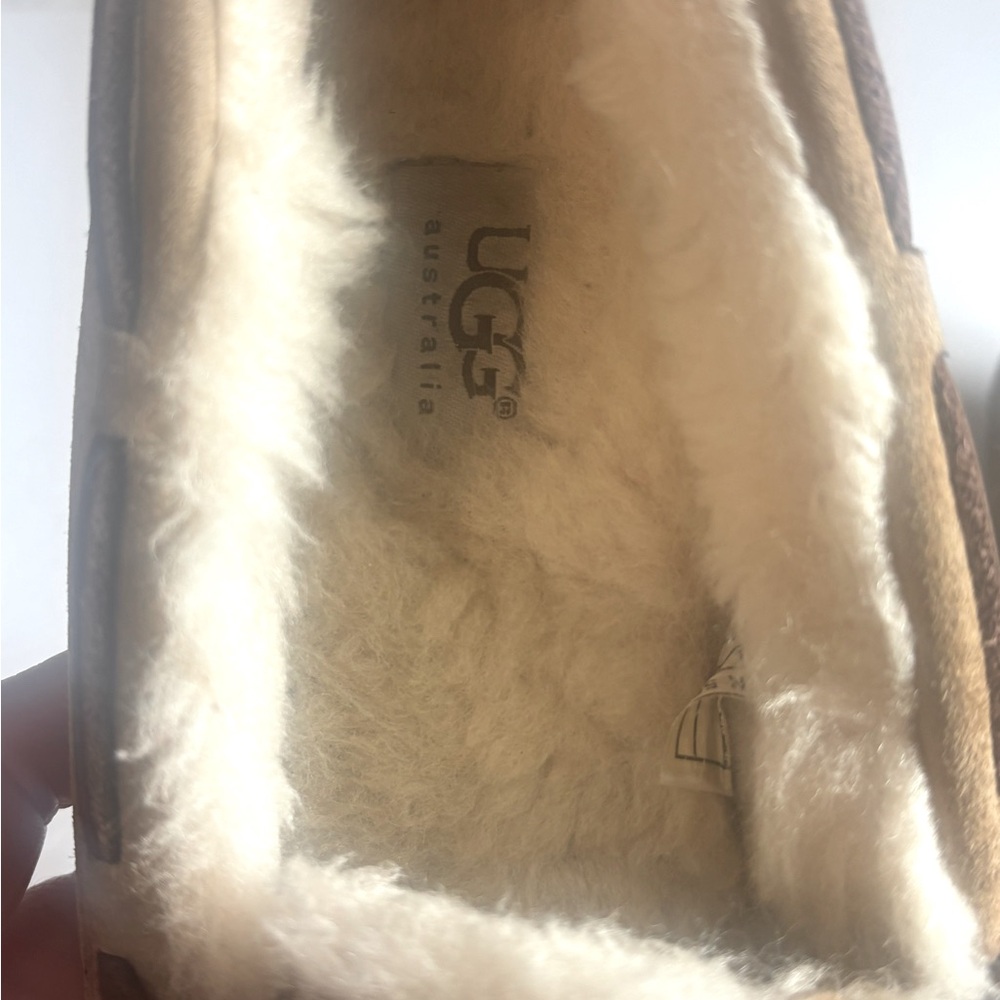 UGG| UGG Australia Dakota Moccasin slippers. Color Tan size 8 - Picture 14 of 15